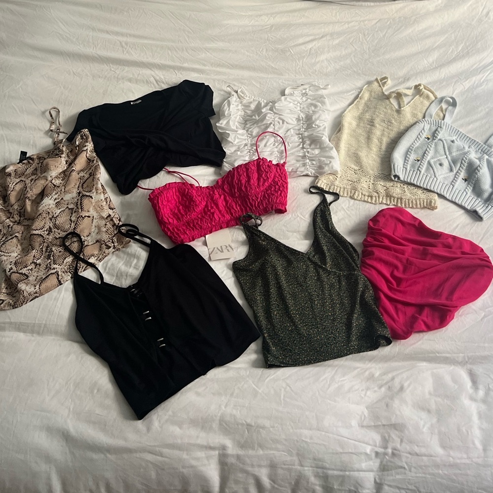 NWT going out tops bundle